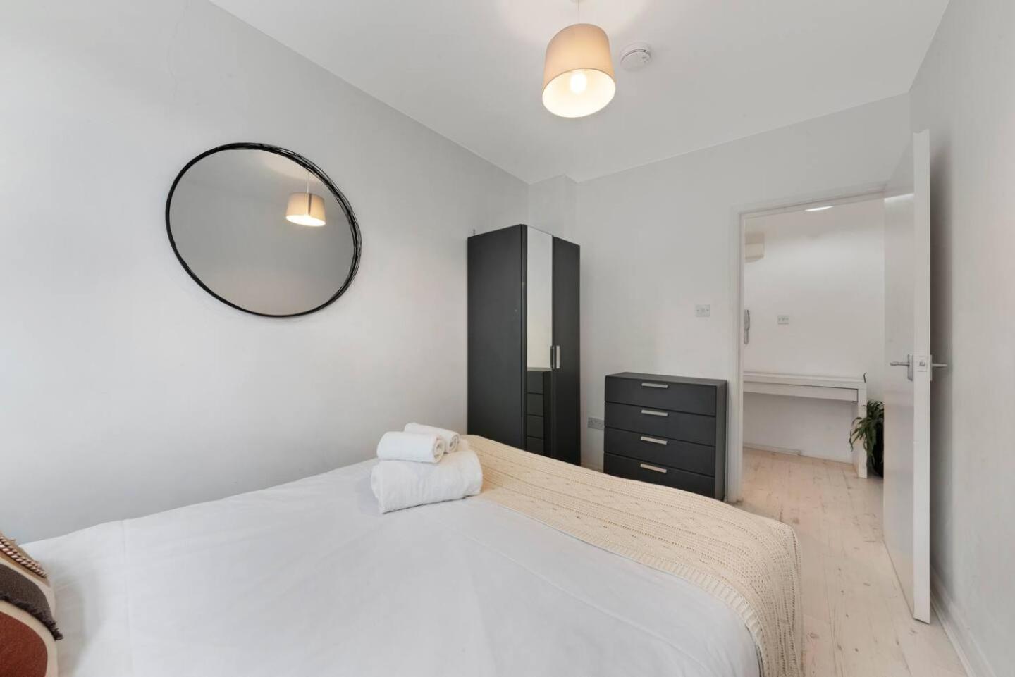 2 Bed Apartment- Finsbury Park Station B لندن المظهر الخارجي الصورة