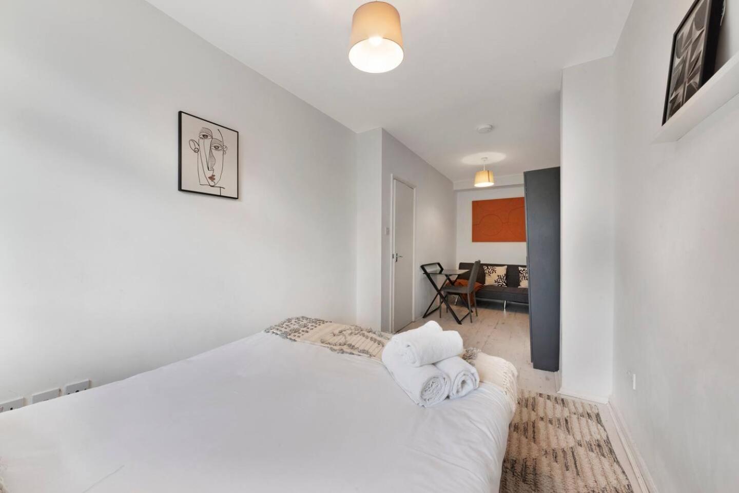 2 Bed Apartment- Finsbury Park Station B لندن المظهر الخارجي الصورة